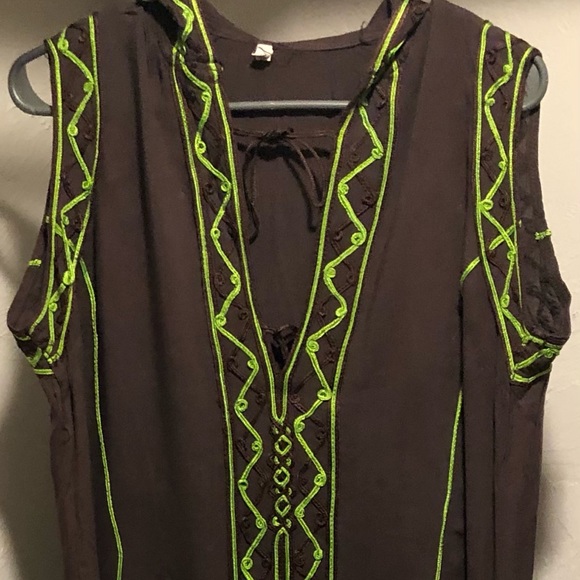 Dresses & Skirts - Sleeveless hooded kaftan